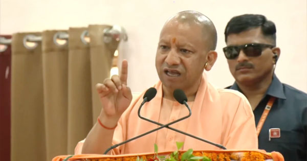 मोहर्रम और ताजिया पर सीएम योगी का बड़ा बयान, बोले- लातों के भूत बातों से नहीं मानते, जातीय उकसावे पर कही ये बात